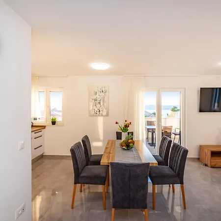 Apartamento Ilux-3
